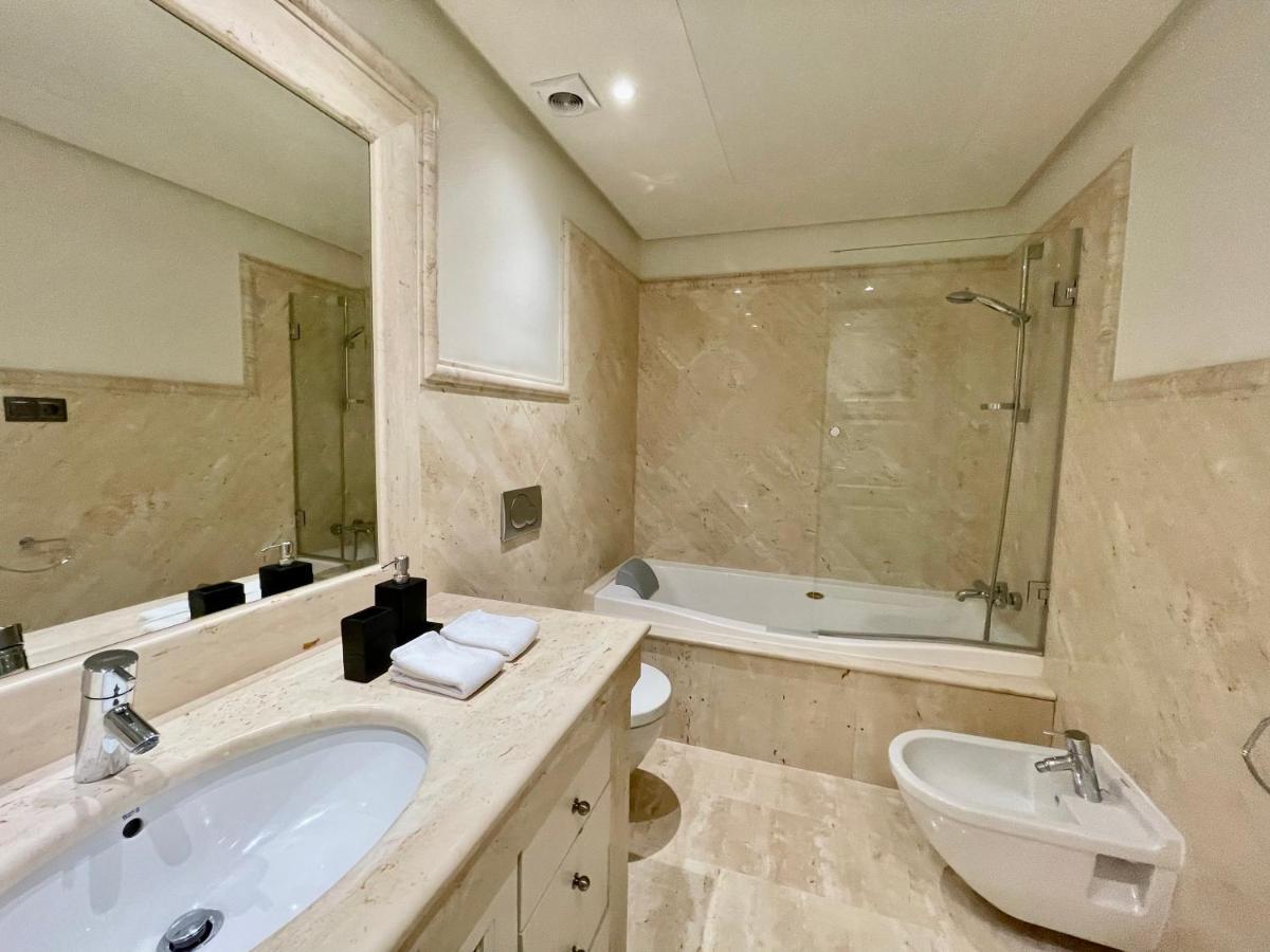 Doncella Beach , Apartamento Con Vistas Al Mar Estepona Exteriör bild