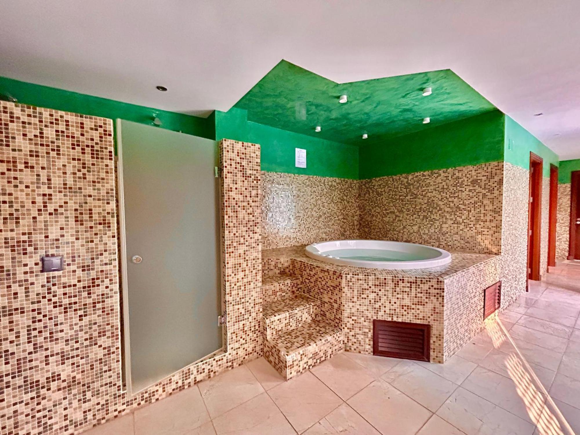 Doncella Beach , Apartamento Con Vistas Al Mar Estepona Exteriör bild